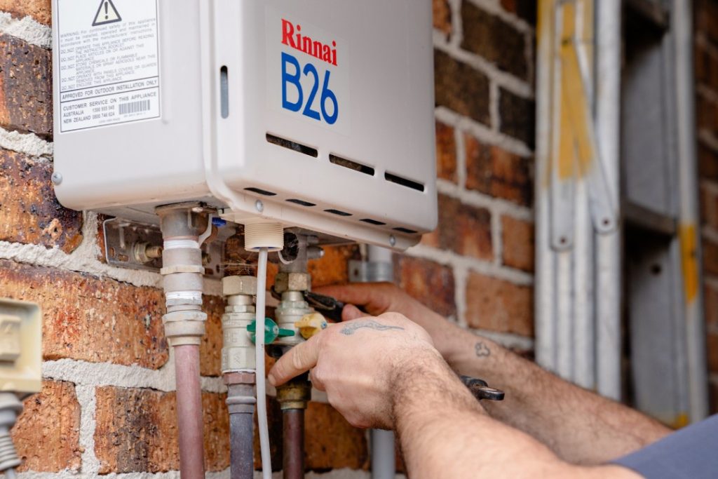 Common Warning Signs of Hot Water System Issues