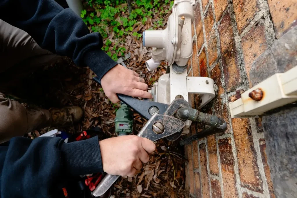 Jeremys Plumbing Services Burst and Leaking Pipes